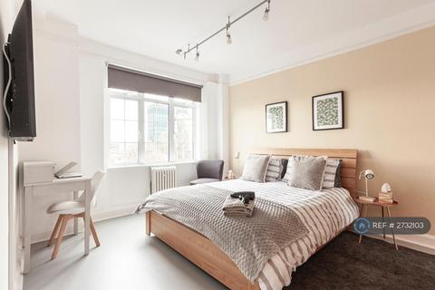 undefined, Endsleigh Court, London, WC1H