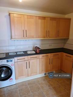 2 bedroom flat to rent, Scotney Gardens, Maidstone, ME16