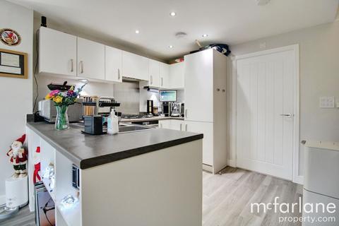 undefined, Homeleaze, Swindon SN1