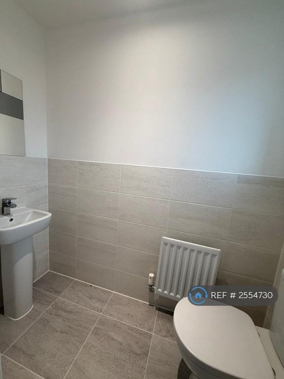 Guest Washroom