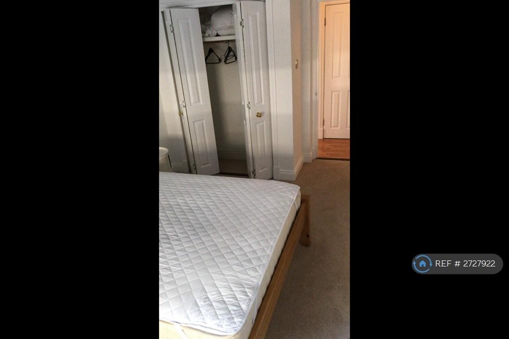 Room Fo Rent