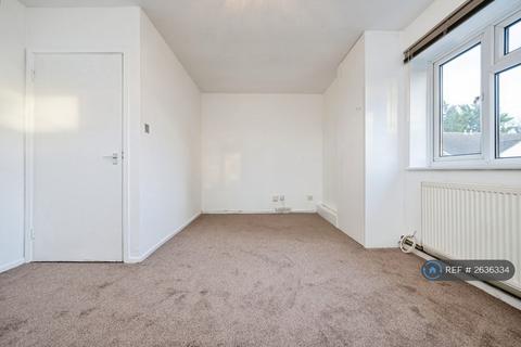 undefined, Quilter Close, Luton, LU3