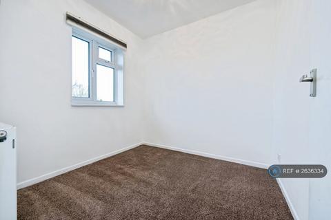 undefined, Quilter Close, Luton, LU3