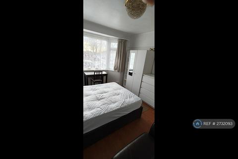 1 bedroom in a house share to rent, Perivale, Perivale, UB6