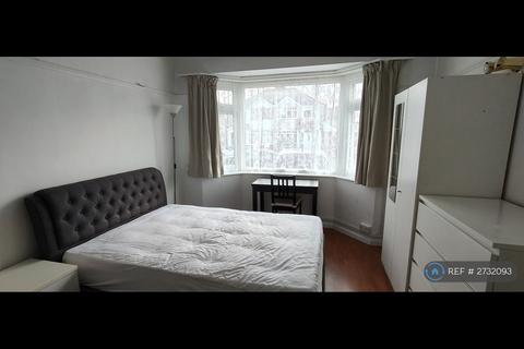 1 bedroom in a house share to rent, Perivale, Perivale, UB6