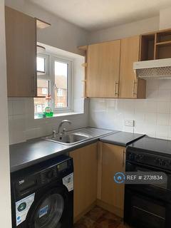1 bedroom flat to rent, Byng Drive, Potters Bar, EN6