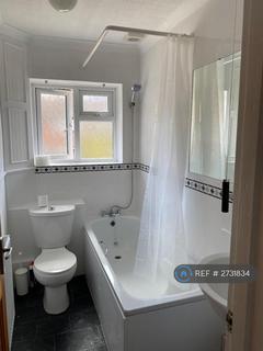 1 bedroom flat to rent, Byng Drive, Potters Bar, EN6
