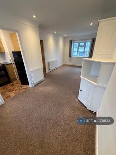 1 bedroom flat to rent, Byng Drive, Potters Bar, EN6