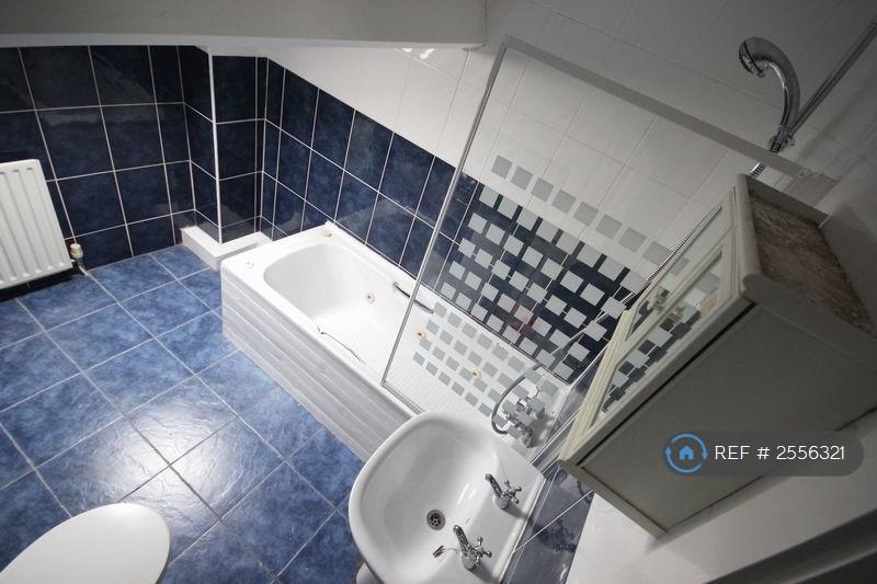 Top Floor Bathroom