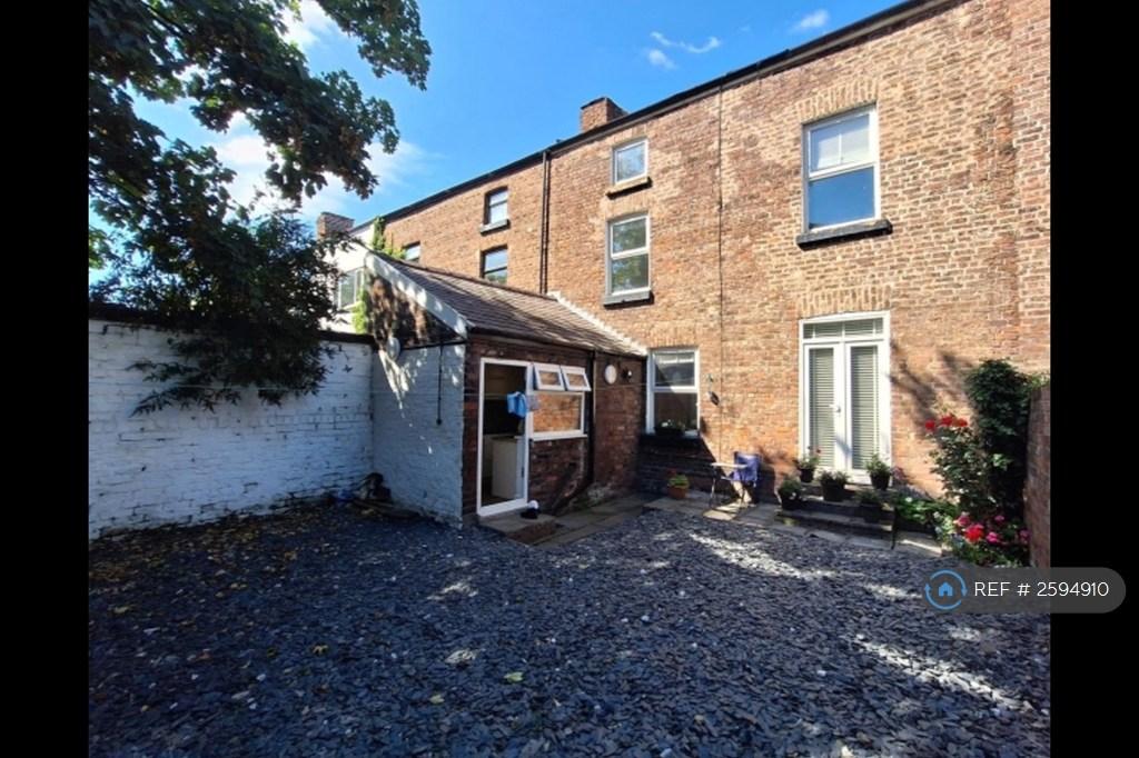 Rear Large Garden Area