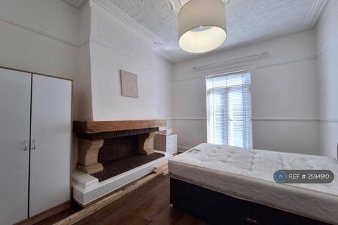 1 bedroom in a house share to rent, Wellfield Road, Liverpool, L9