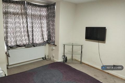 undefined, Grenaby Avenue, Croydon, CR0