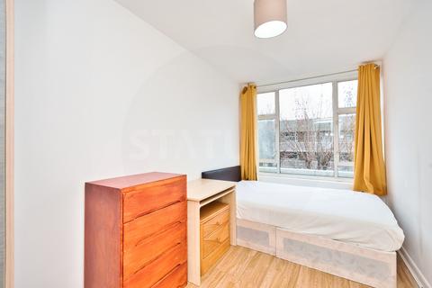 undefined, Hind Grove, Mile End, Limehouse, Poplar, London, E14