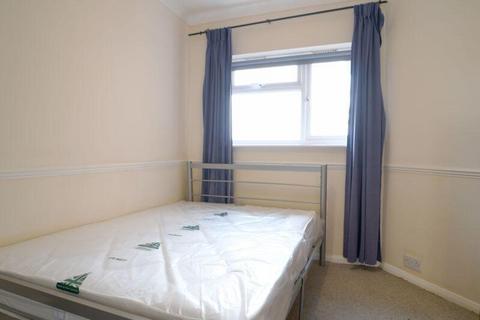 undefined, Ingham Drive, Brighton