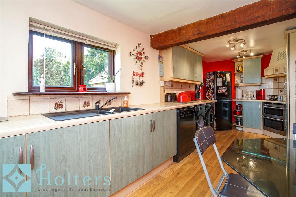 Kitchen Angle 5.jpg