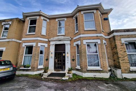 undefined, Knyveton Road, Bournemouth BH1