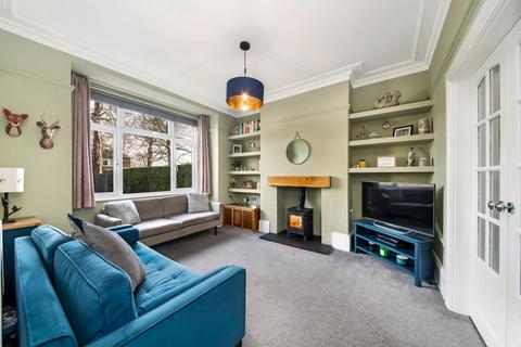 3 bedroom semi-detached house for sale, Aberford Road, Wakefield, West Yorkshire, WF1