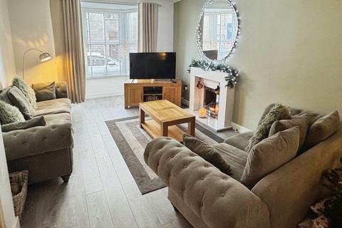 3 bedroom terraced house for sale, Holborn Road, Holyhead, Anglesey, LL65