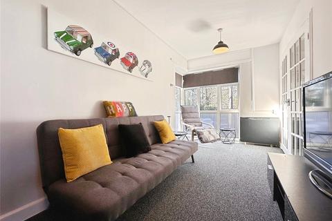 undefined, Halls Court, Leicester LE9
