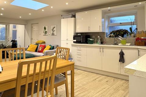 undefined, Iveagh Avenue, Ealing, NW10