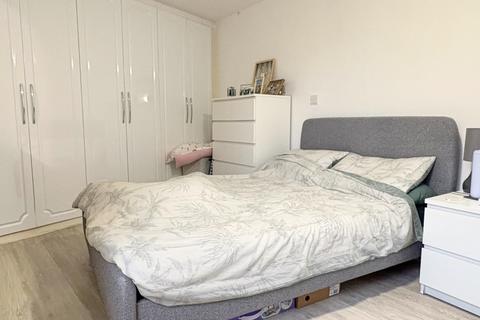 undefined, Iveagh Avenue, Ealing, NW10