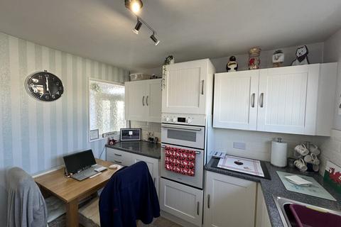 2 bedroom semi-detached bungalow for sale, Tyn Rhos Estate, Gaerwen, Anglesey, LL60