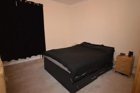 2 bedroom terraced house to rent, Gladstone Terrace, Castleford