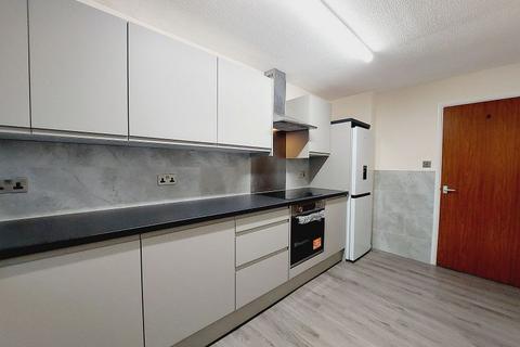 2 bedroom flat for sale, Church Road, Great Bookham KT23