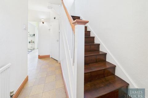 3 bedroom detached house for sale, Dorothy Avenue, Thurmaston, Leicester