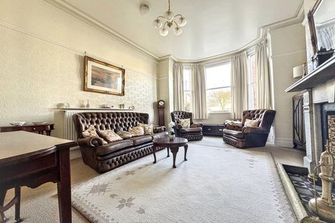 8 bedroom semi-detached house for sale, Sea Road, Abergele, Conwy, LL22 7BU