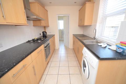 5 bedroom semi-detached house for sale, Hummer Road, Surrey TW20