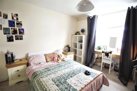 5 bedroom semi-detached house for sale, Hummer Road, Surrey TW20