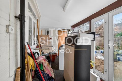 undefined, Salisbury Avenue, Barking, IG11