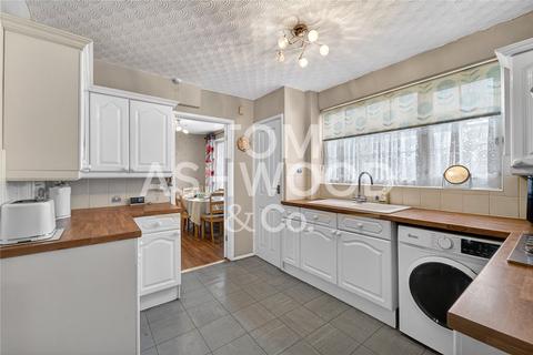 4 bedroom terraced house for sale, Alderman Avenue, Barking, IG11