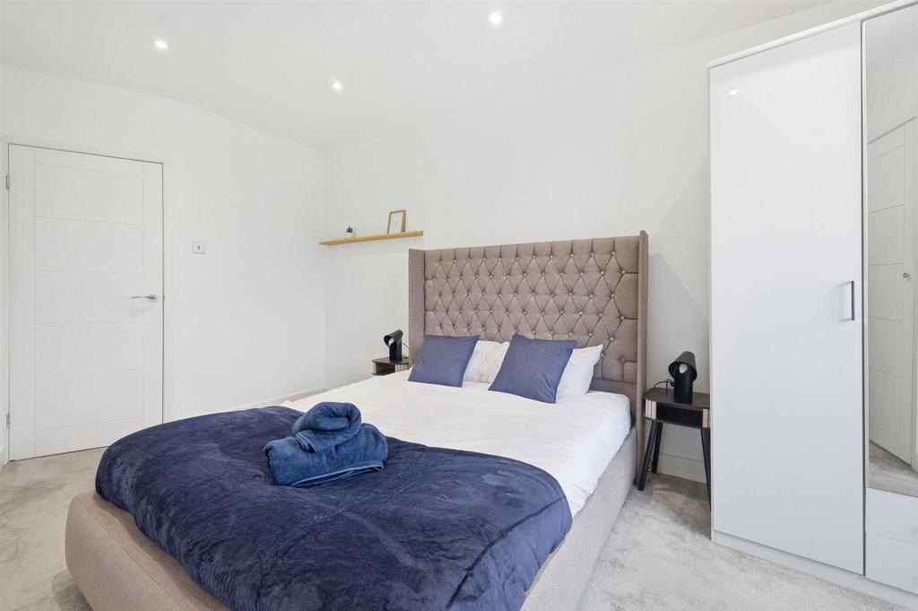 Bedroom.jpg