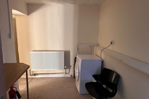 2 bedroom flat to rent, Cotham Park, Bristol BS6