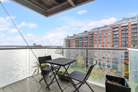 3 bedroom flat to rent, New Providence Wharf, 1 Fairmont Avenue, Canary Wharf, E14