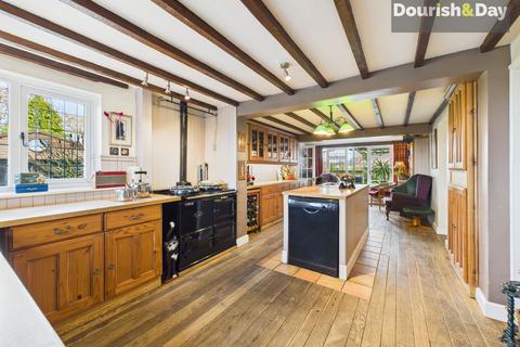 5 bedroom detached house for sale, Quarry Heath, Stafford ST19
