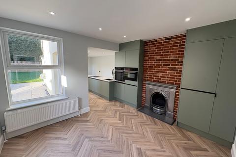 undefined, The Crescent, Tonbridge, TN9