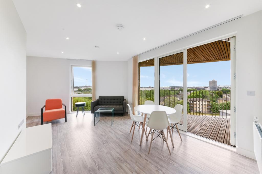 Living Area - Camell