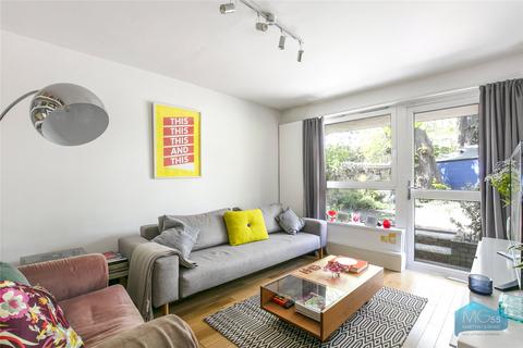 2 bedroom apartment to rent, Pemberton Gardens, Archway, London, N19