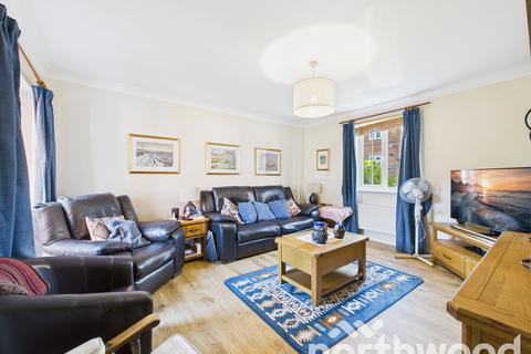 3 bedroom semi-detached house for sale, Deyley Way, Singleton, Ashford, TN23