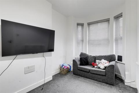 2 bedroom terraced house for sale, Wordsworth Road, Radford NG7