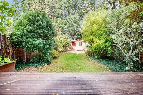 1 bedroom flat to rent, Berrylands, Raynes Park SW20