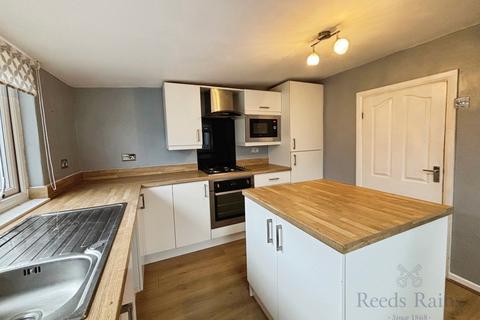 4 bedroom terraced house for sale, Roger Street, Durham DH8