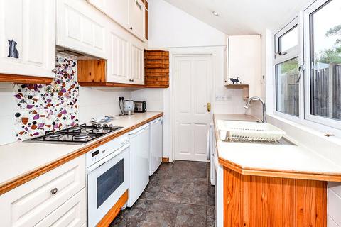 3 bedroom terraced house for sale, Armstrong Road, Egham TW20