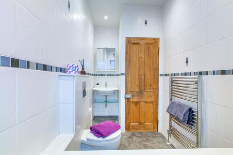 undefined, Leeds LS7
