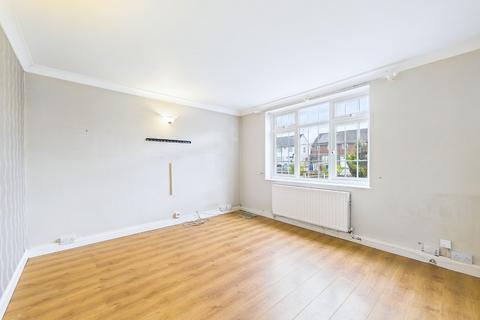 3 bedroom semi-detached house for sale, Dalroy Close, South Ockendon, Essex, RM15