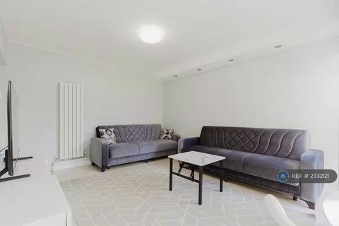 2 bedroom flat to rent, Macroom Road, London, W9