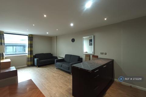 2 bedroom flat to rent, Shudehill, Manchester, M4